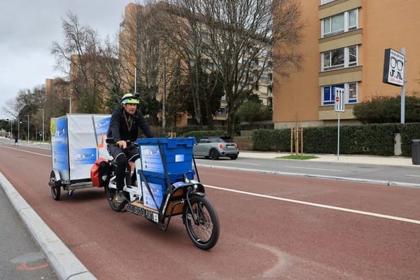 Entregas em bicicleta ganham destaque no Porto: uma solução prática e sustentável